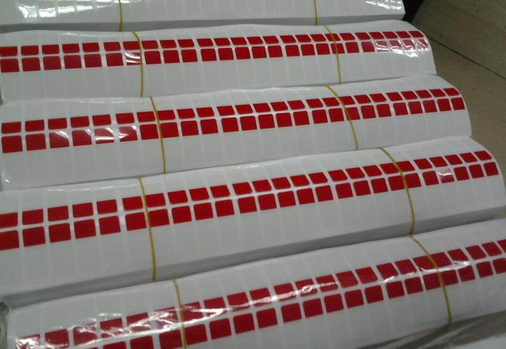 深圳市智博达印刷制品提供的pet标签/强粘